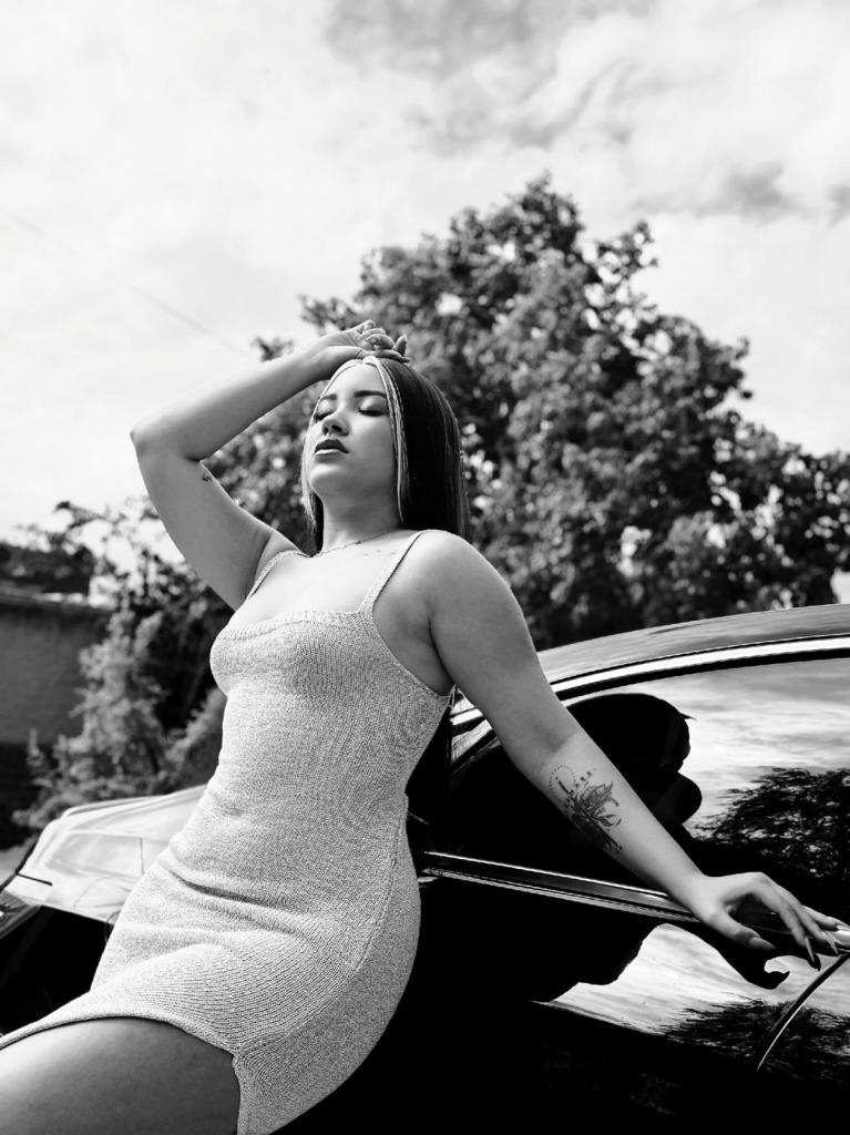 665083906: Chica busca chico en Málaga