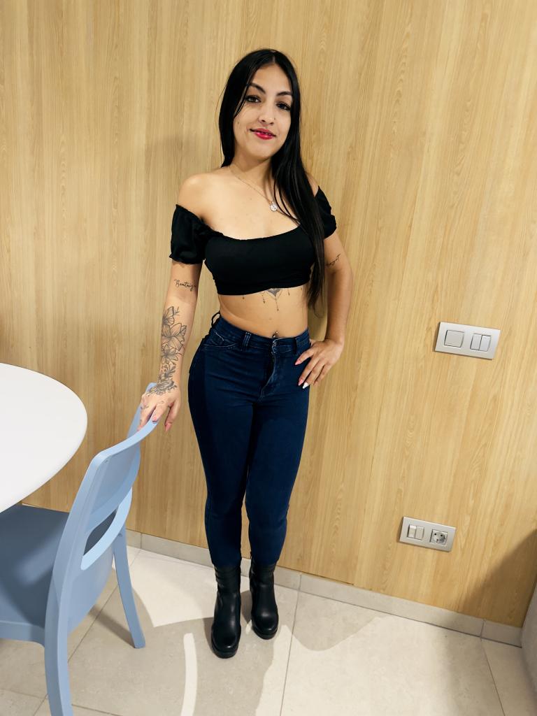 615216733: Chica busca chico en León