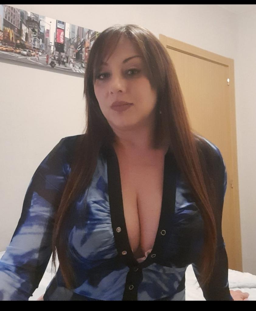 632287073: Chica busca chico en Málaga