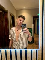 653248248: Chico busca chica en Valencia