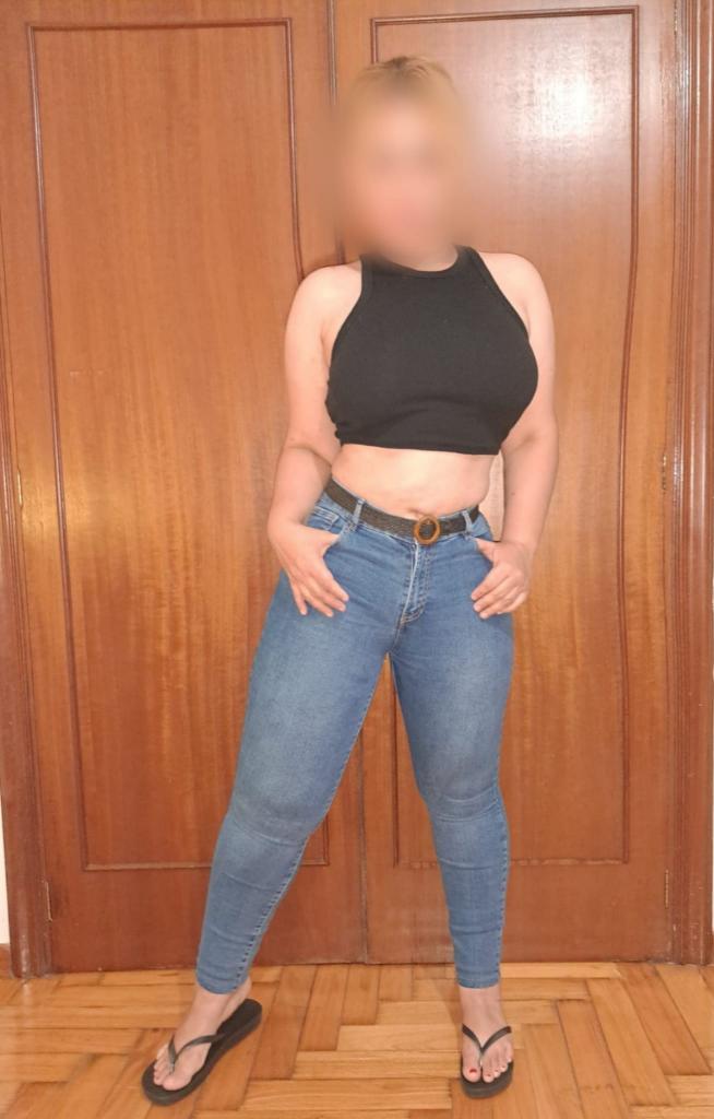 634100824: Chica busca chico en Pontevedra