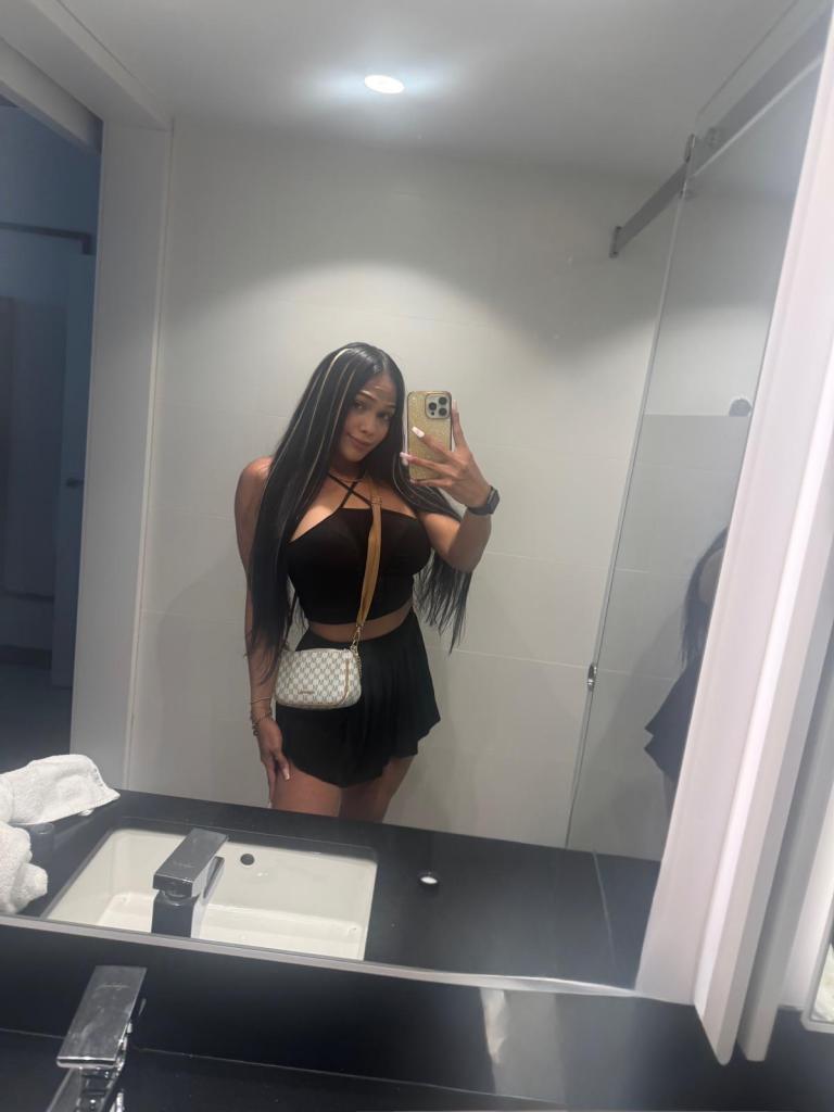 645857207: Travesti en Madrid