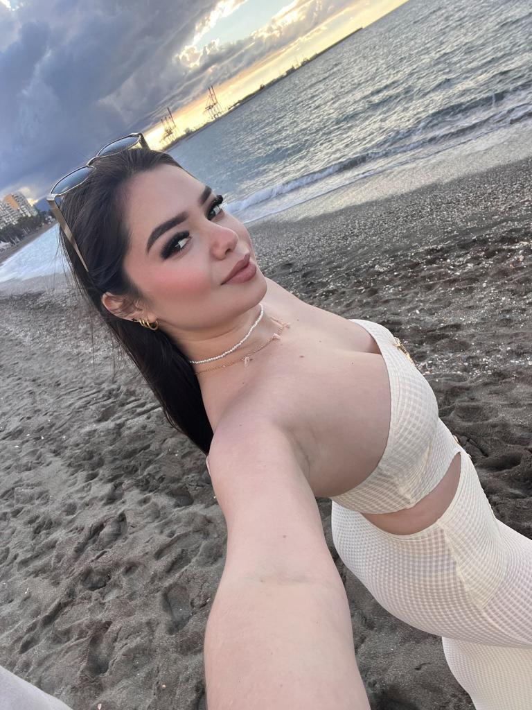 614716052: Chica busca chico en Las Palmas