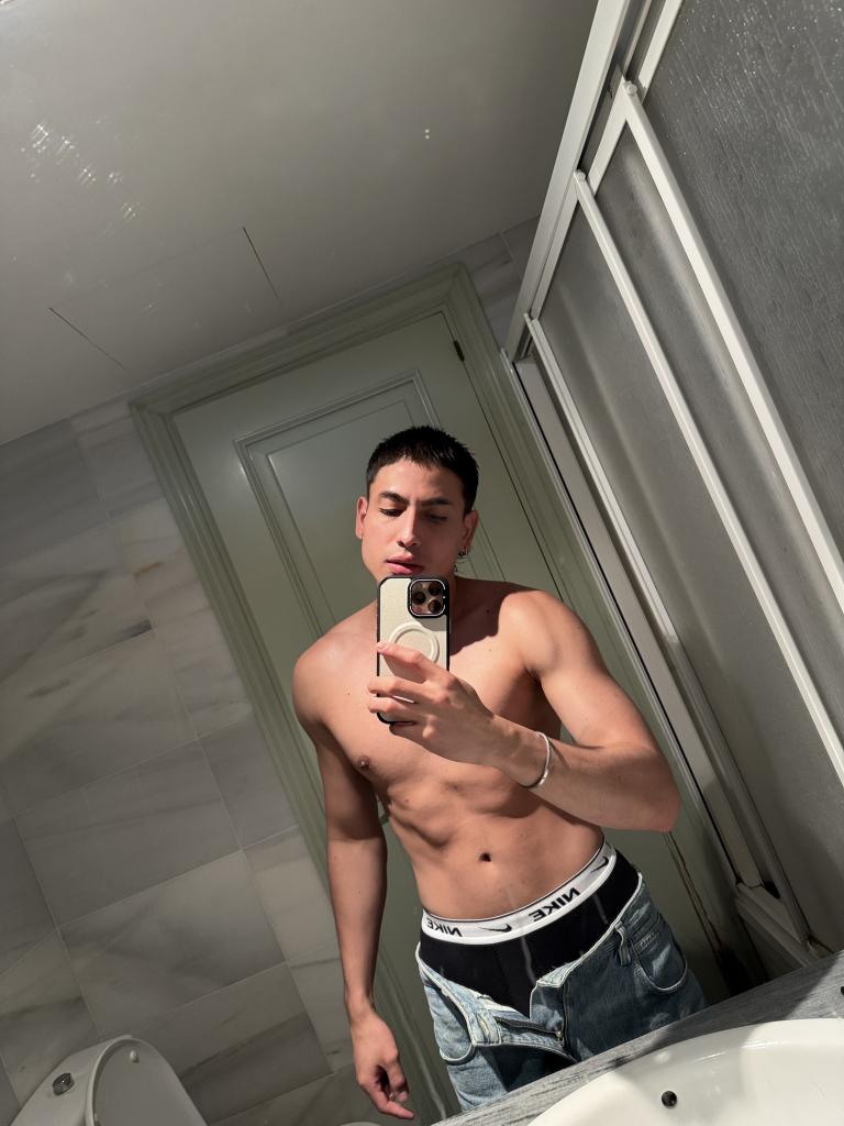 610880128: Chico busca chica en Cantabria