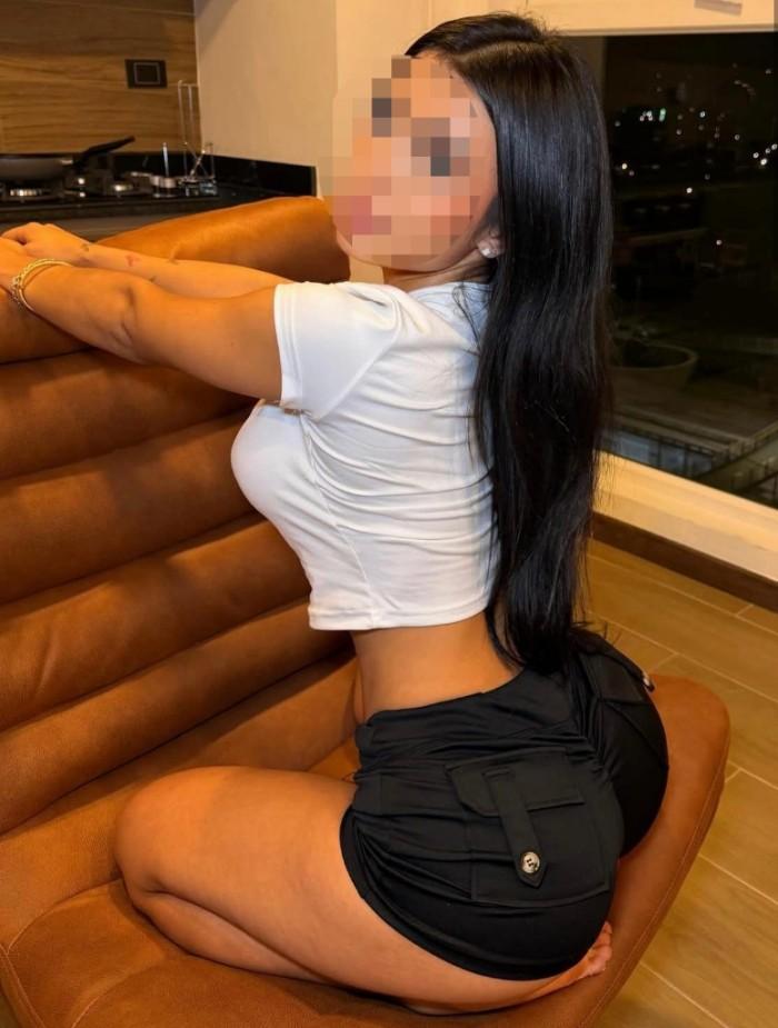 Chica busca chico en Cádiz: 