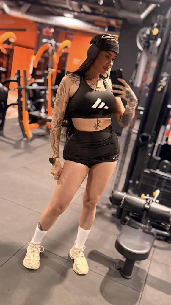 631291643: Travesti en Barcelona