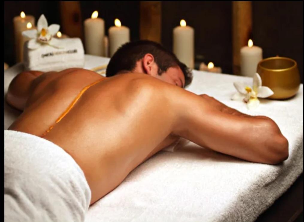 Chico busca chica en Almería: 