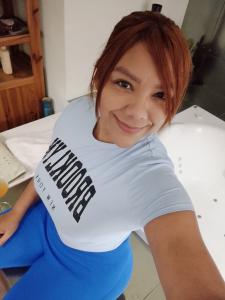 661550166: Chica busca chico en Barcelona