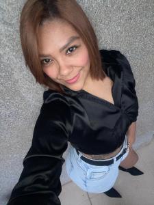 661550166: Chica busca chico en Barcelona