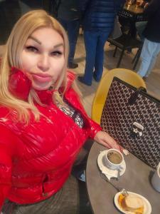 661311140: Chica busca chico en Málaga