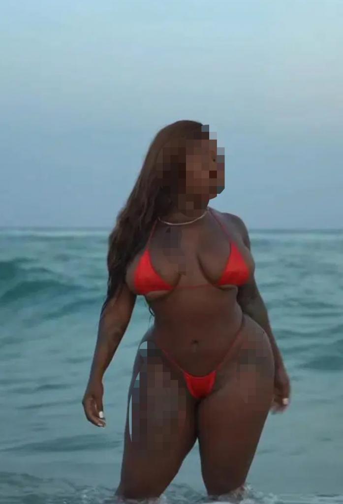 Chica busca chico en Burgos: 