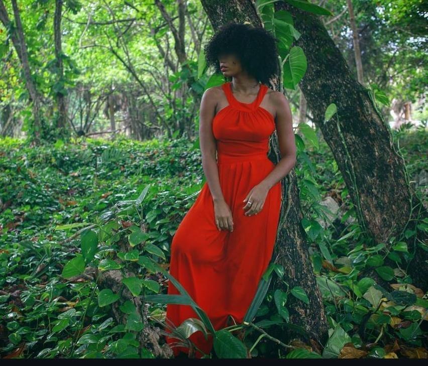 Chica busca chico en Tenerife: 