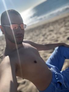 643645160: Chico busca chica en Alicante