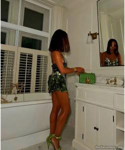 678760464: Chica busca chico en Málaga