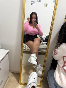 613898305: Chica busca chico en Alicante