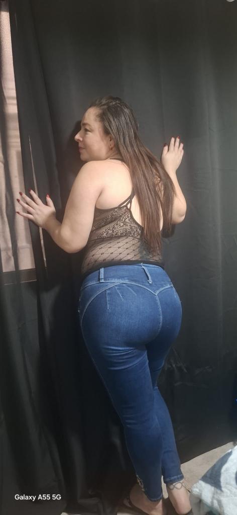 742045104: Chica busca chico en Castellón