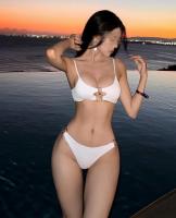 612222312: Chica busca chico en Barcelona