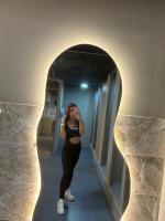 631216787: Chica busca chico en Málaga