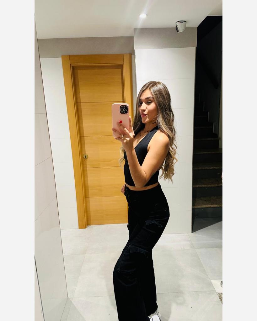 630531862: Chica busca chico en Huelva