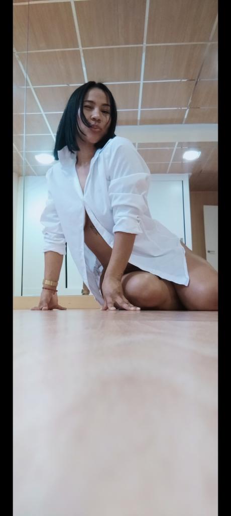 Chica busca chico en Alicante: 