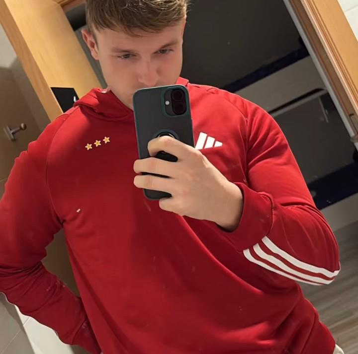 612411515: Chico busca chica en La Coruña