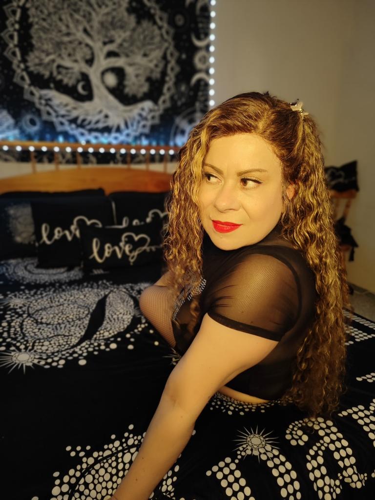 633530540: Chica busca chico en Tenerife