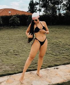 632693435: Chica busca chico en Murcia