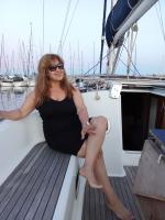 672960215: Chica busca chico en Lugo