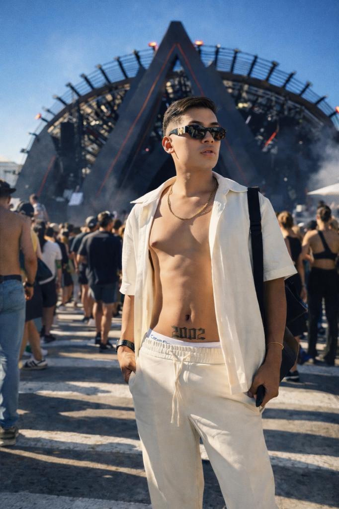 Chico busca chica en Valencia: 