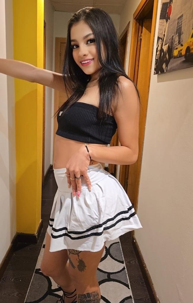 639836228: Chica busca chico en Pontevedra