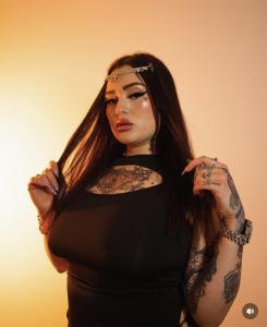 633579757: Chica busca chico en Murcia