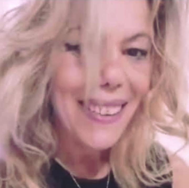 672510988: Chica busca chico en Alicante