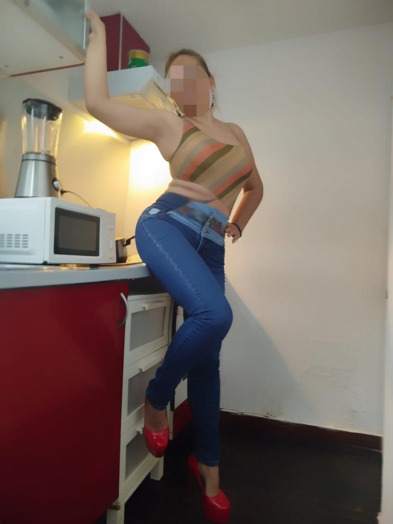 611240839: Chica busca chico en Guadalajara