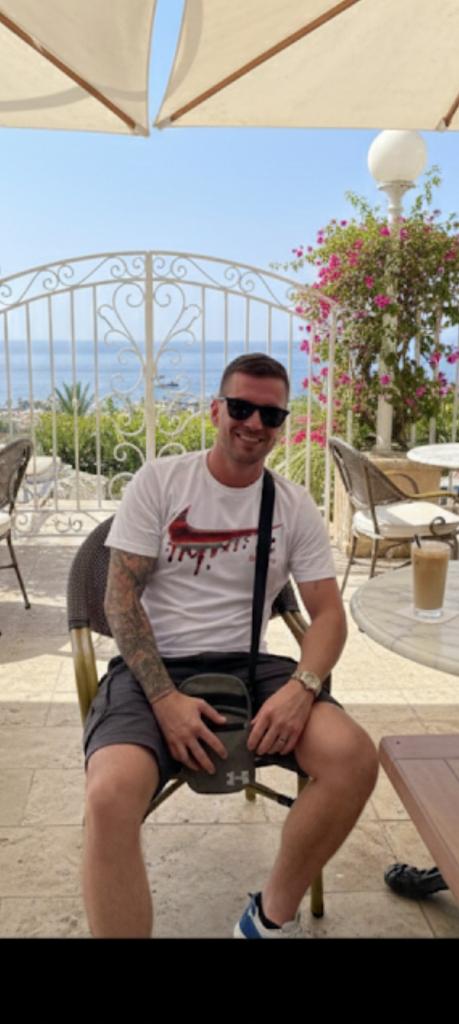 Chico busca chica en Murcia: 