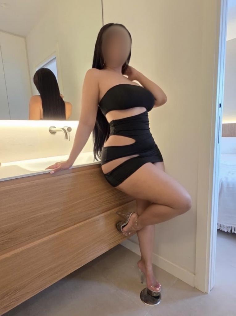 624071392: Chica busca chico en Sevilla
