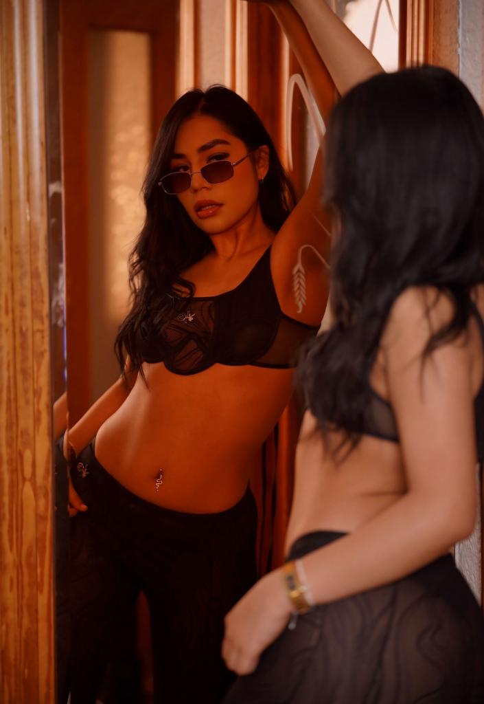 Chica busca chico en Zaragoza: Chica busca chico