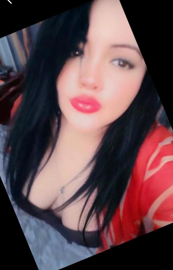 Chica busca chico en Ibiza: 