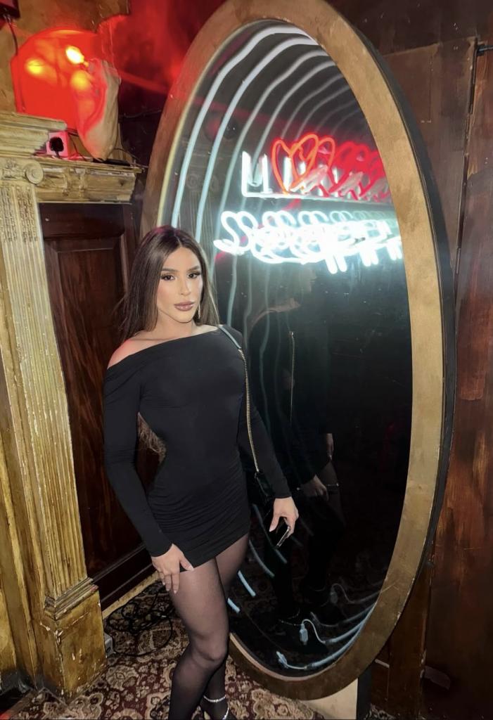 611332983: Travesti en Cuenca