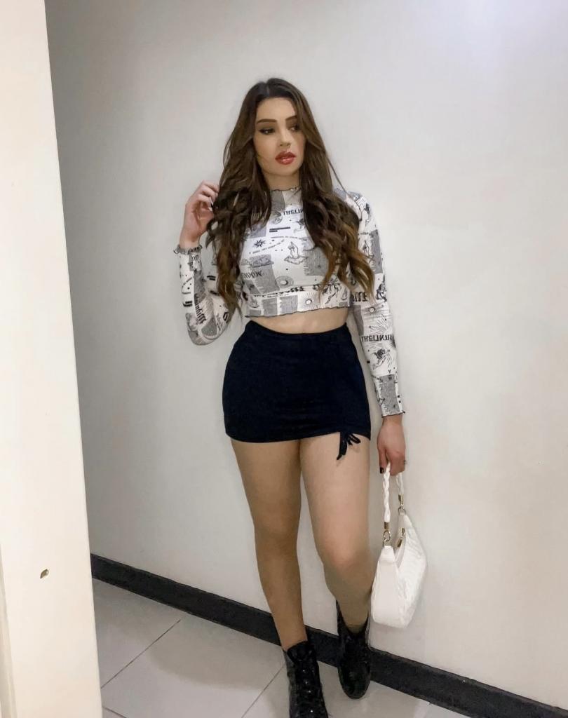 663780318: Travesti en Granada