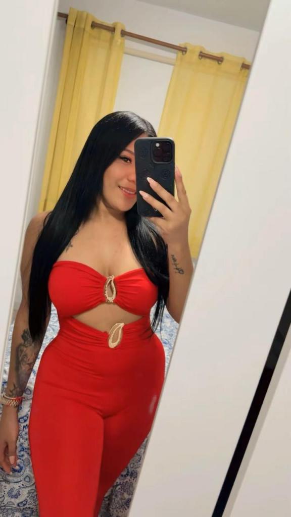 665083906: Chica busca chico en Málaga