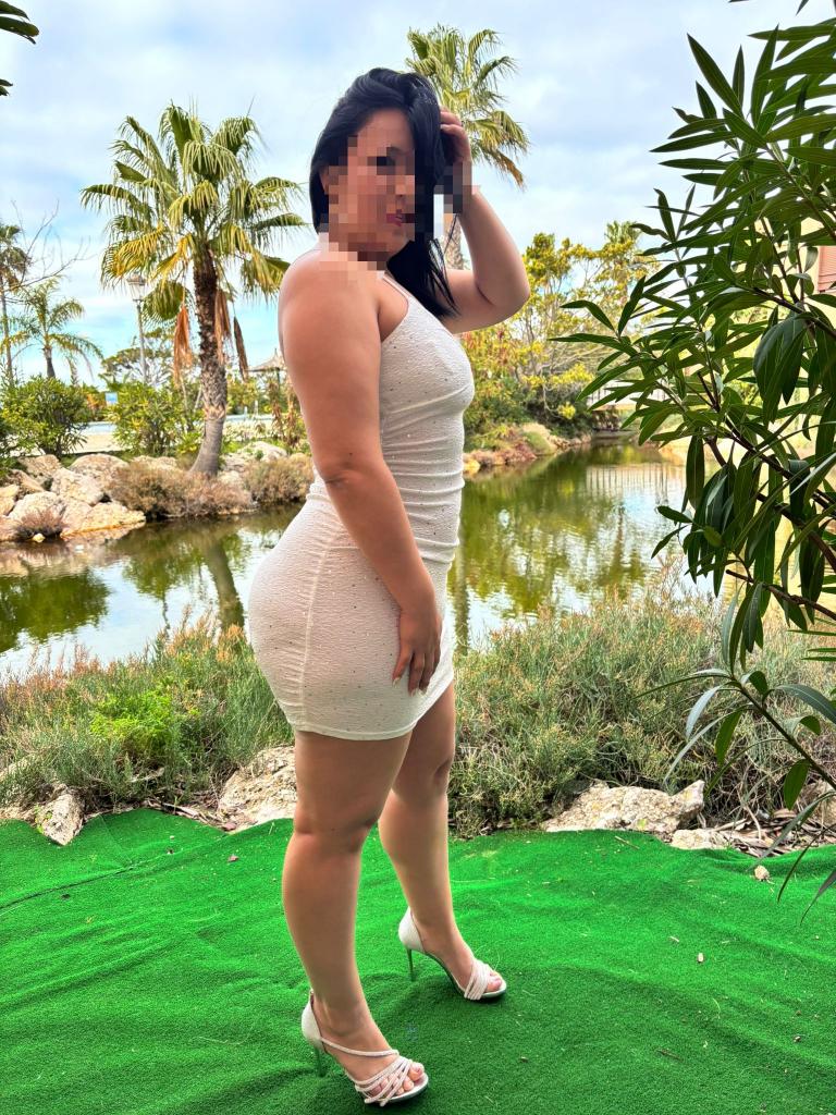 Chica busca chico en Cádiz: 