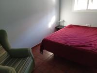 656611034: Chica busca chico en Cádiz