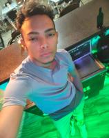 613196110: Chico busca chica en Ceuta