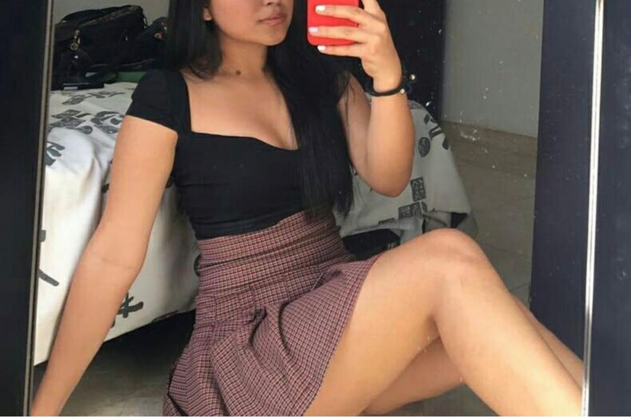 624700275: Chica busca chico en Madrid