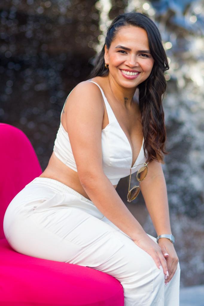 623123356: Chica busca chico en Murcia