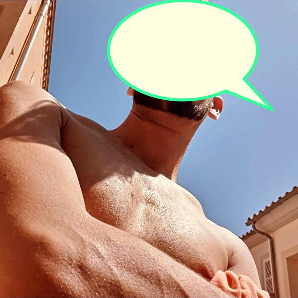 Chico busca chica en Mallorca: 