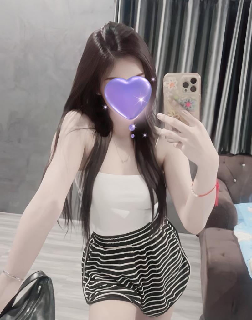 692443199: Chica busca chico en Málaga