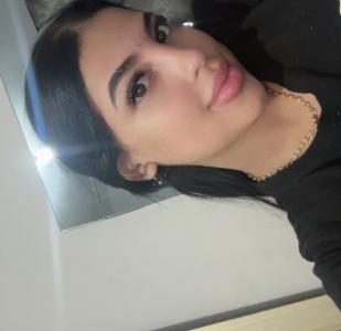 631727041: Chica busca chico en Jaén