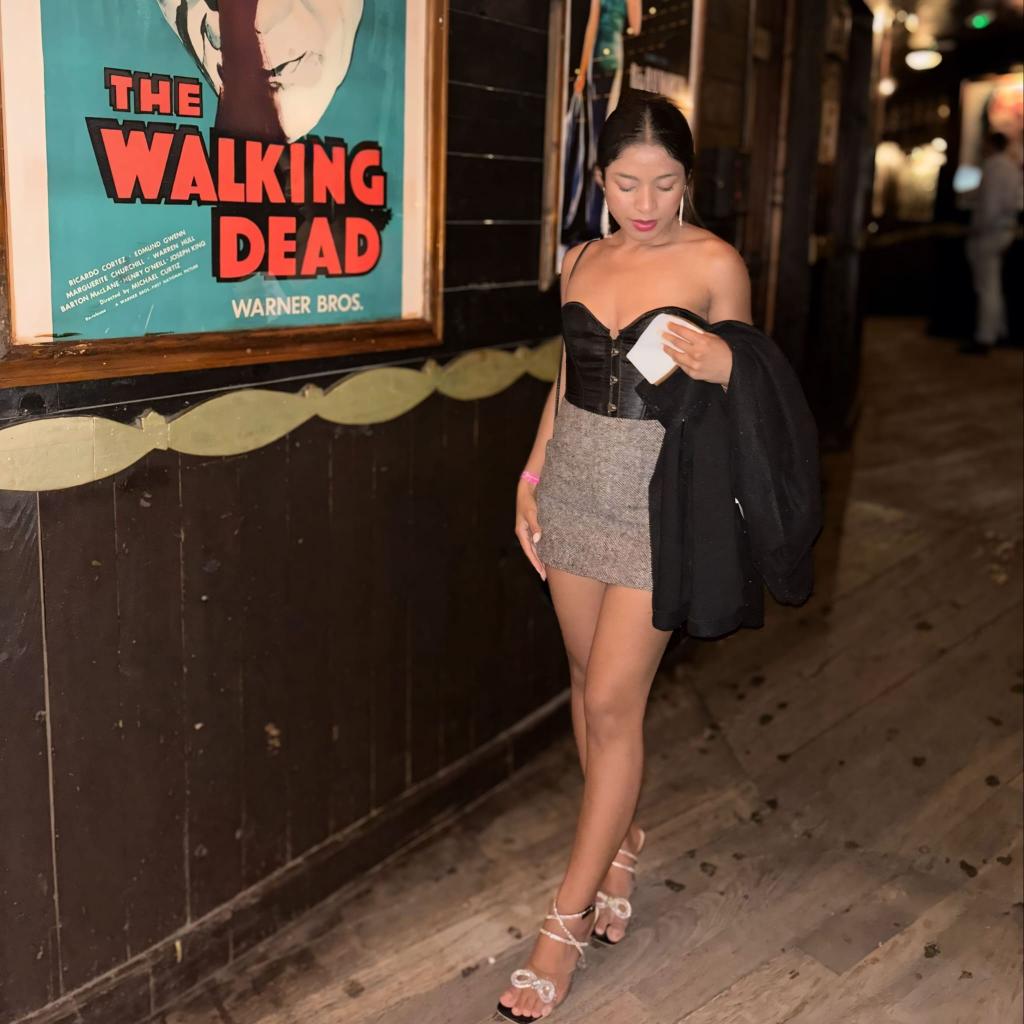 642640567: Chica busca chico en Granada