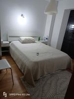 687780189:  en Granada